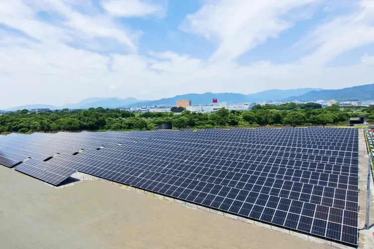 九州工場に設置した太陽光発電設備