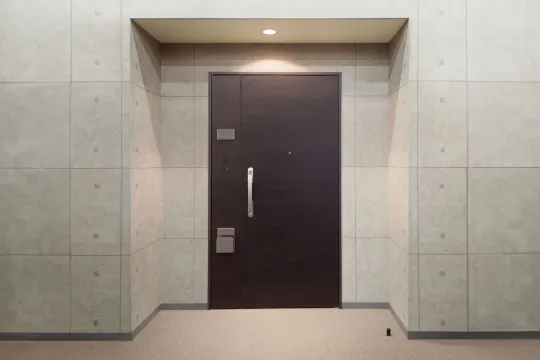 マンションドア（三和シヤッター工業）