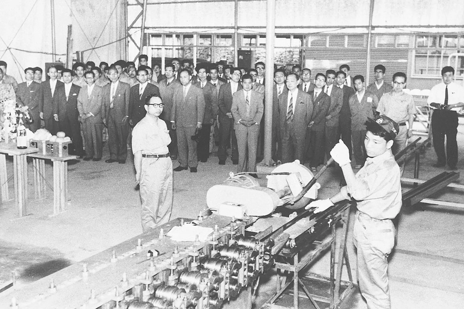 Developing pre-painted shutters: The latecomer creates reasons to be chosen image